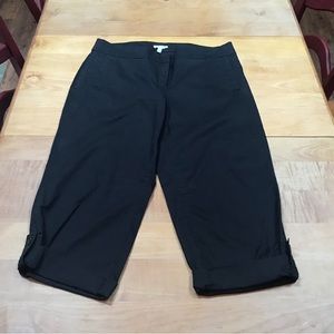 Eileen Fisher black capris size Large